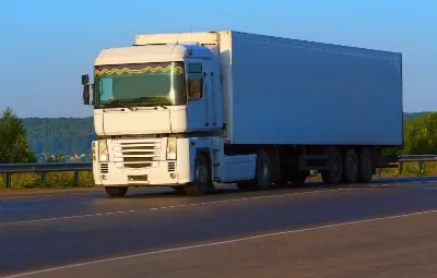 İzmir ile Esenler Arası Öğrenci Eşyası Taşıma